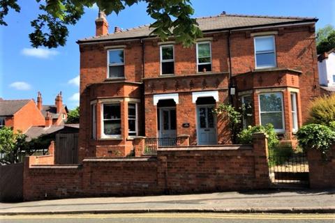 2 bedroom flat to rent, Carline Road, Lincoln