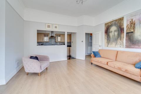 Flat 4, 52 Coolhurst Road, London, N8 8EU