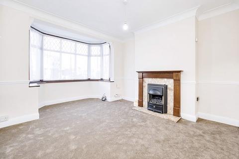 3 bedroom terraced house for sale, Carlton Road, Gidea Park, Romford, Essex