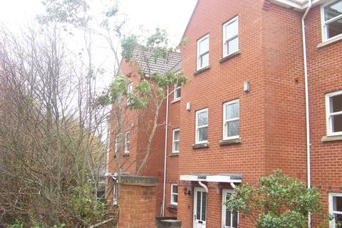 3 bedroom townhouse to rent, Aspen Park Road, Weston Super Mare BS22