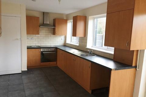 3 bedroom terraced house to rent, Lindfield Road, Broxtowe, Nottingham, NG8 6HJ