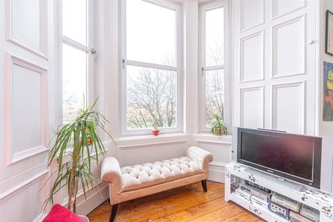 1 bedroom flat for sale, 128(1F1) Brunton Gardens, Montgomery Street, Edinburgh, EH7