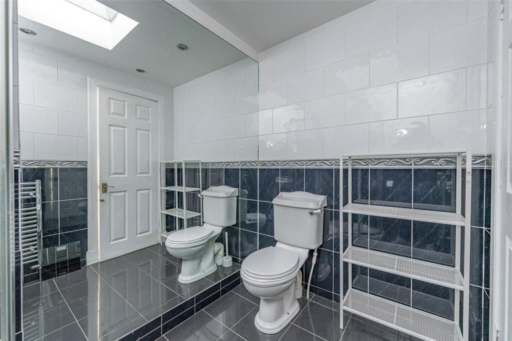 En Suite Alt