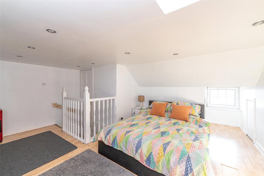 Attic Room Alt