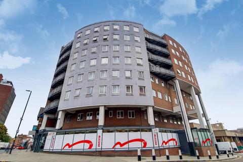 2 bedroom flat for sale, STATION ROAD, N22 6UX, Wood Green, London, N22