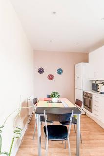 2 bedroom flat to rent, Ascalon Street, Battersea, London, SW8