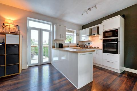 588 Stannington Road, Stannington, Sheffield, S6 6AE