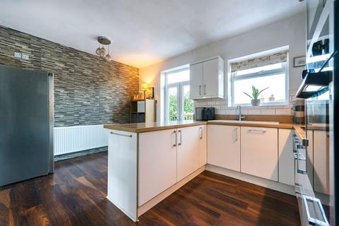 588 Stannington Road, Stannington, Sheffield, S6 6AE