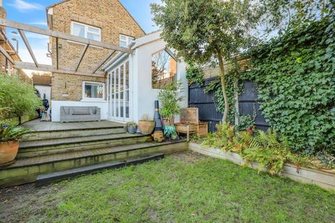 35a Addington Grove, London, SE26 4JX