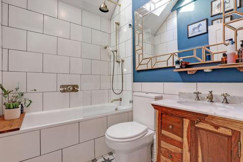 35a Addington Grove, London, SE26 4JX