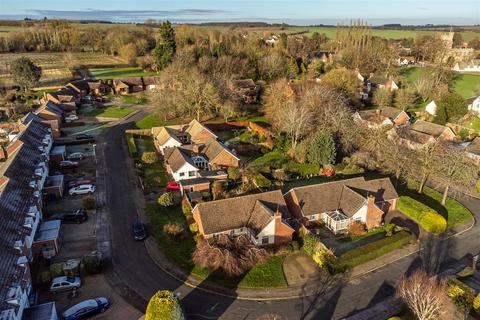 3 bedroom detached bungalow for sale, Greys Close, Cavendish CO10