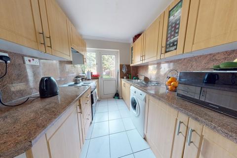 3 bedroom terraced house for sale, Spencer Road, Isleworth