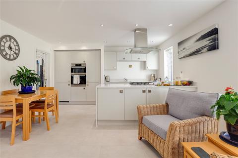 5 West Wood Road, Nunthorpe, Middlesbrough, TS7 0GW