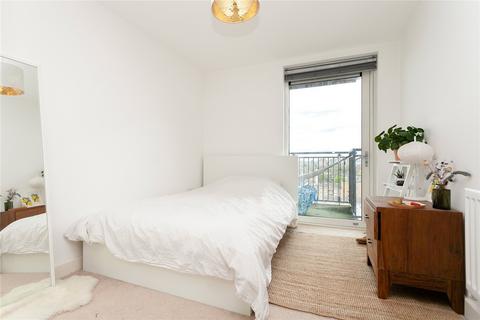 2 bedroom flat to rent, Gaumont Tower, Dalston Square, London