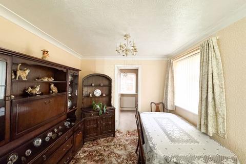 3 bedroom end of terrace house for sale, THORNHILL GARDENS, GRIMSBY