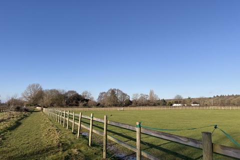 Equestrian property to rent, East Ashling, Chichester