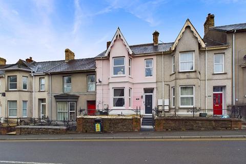 Waterloo Terrace, Carmarthen