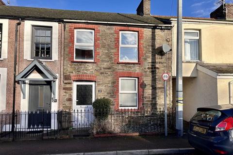 2 bedroom terraced house to rent, Trinity Street, Abergavenny