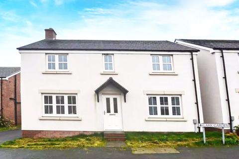 4 bedroom detached house for sale, Primrose Avenue, Hereford HR2