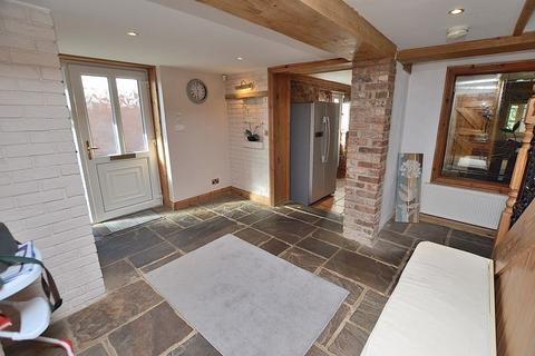 4 bedroom detached house for sale, Dovedale Cottage, 107 High Street, Coningsby