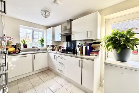 3 bedroom detached house for sale, Lindridge Road, Sutton Coldfield, B75 7HU