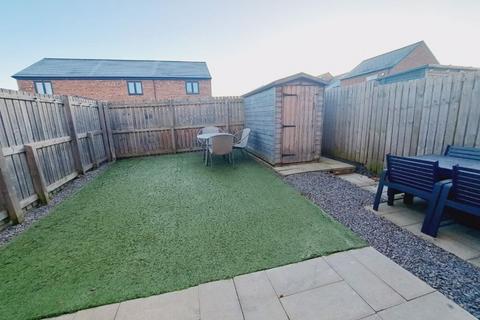 3 bedroom semi-detached house for sale, Yates Close, Killingworth, Newcastle Upon Tyne