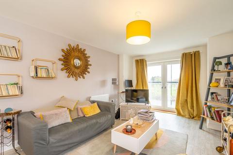 2 bedroom apartment for sale, Sandpiper Road, Chichester