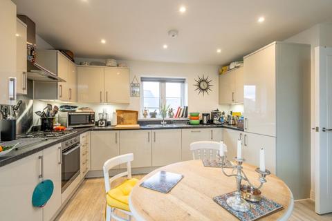 2 bedroom apartment for sale, Sandpiper Road, Chichester