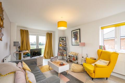 2 bedroom apartment for sale, Sandpiper Road, Chichester