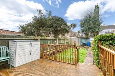 2 bedroom terraced house for sale, Berkeley Drive, West Molesey