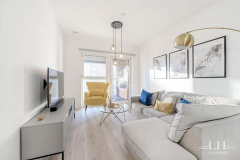 1 bedroom apartment for sale, Lyall House, London