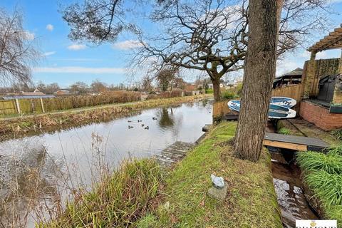 3 bedroom semi-detached bungalow for sale, Atherton Way, Tiverton, Devon