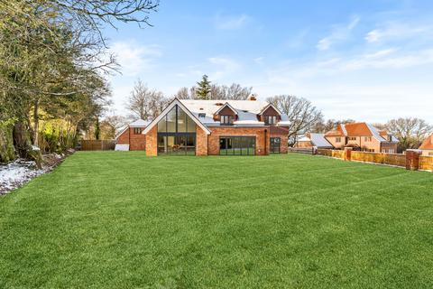 5 bedroom detached house for sale, Newick Lane, Heathfield TN21