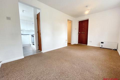 undefined, Tom Price Close, Cheltenham GL52