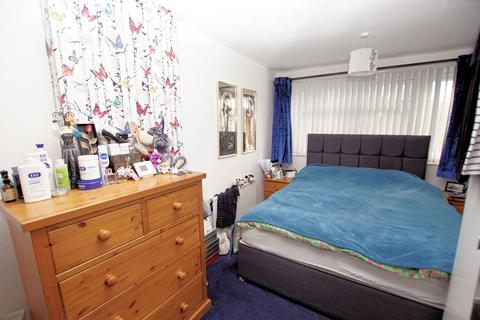 3 bedroom terraced house for sale, Austerberry Way, Gosport PO13