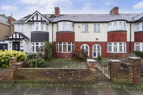 Whitton Avenue West, Greenford