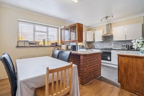 3 bedroom terraced house for sale, Whitton Avenue West, Greenford