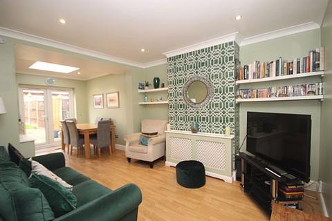 35 Courthope Road, Greenford, UB6 8PZ