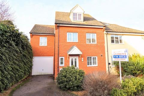 4 bedroom semi-detached house for sale, Badgers Holt, Woburn Sands