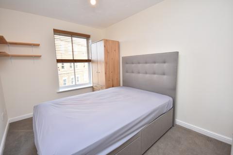 2 bedroom house share to rent, Aylesbury HP19