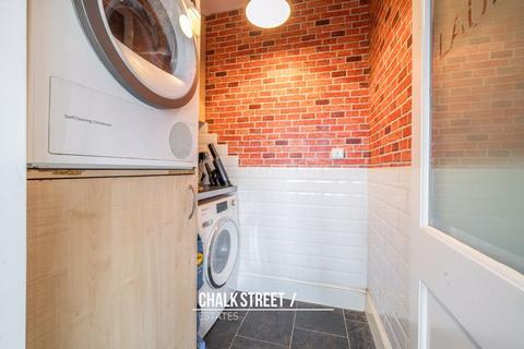 120 Stanley Road, Hornchurch, RM12 4JW