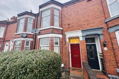 3 bedroom terraced house to rent, Smallman Road, Crewe