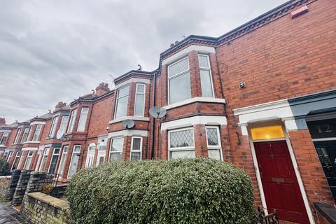 3 bedroom terraced house to rent, Smallman Road, Crewe