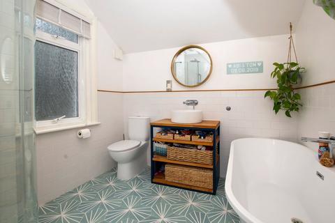 73 Newbury Road, Bromley, BR2 0QN