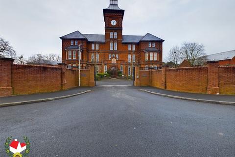 2 bedroom flat for sale, The Clock Tower, Huckley Field, Abbeymead, Gloucester