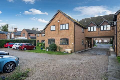 undefined, Main Road, High Wycombe HP14