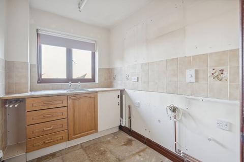 1 bedroom flat for sale, Main Road, High Wycombe HP14