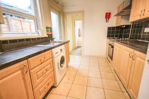 5 bedroom terraced house for sale, Ripon Road, Bournemouth BH9