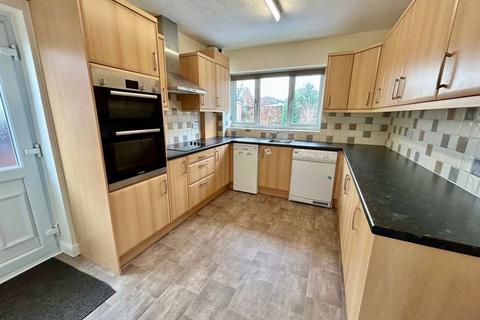 3 bedroom semi-detached bungalow for sale, Wyndham Drive, Cefn y Bedd