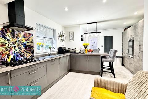 21 Arundel Walk, Wingate, TS28 5LJ